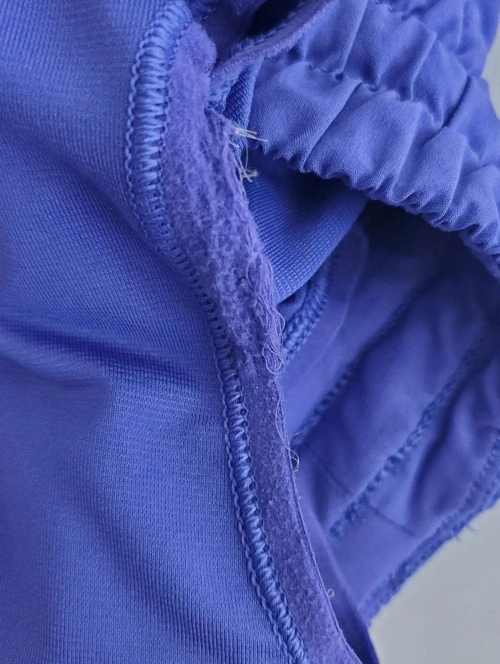 Lululemon Womens Tracker Short Size 4 - Picture 13 of 14